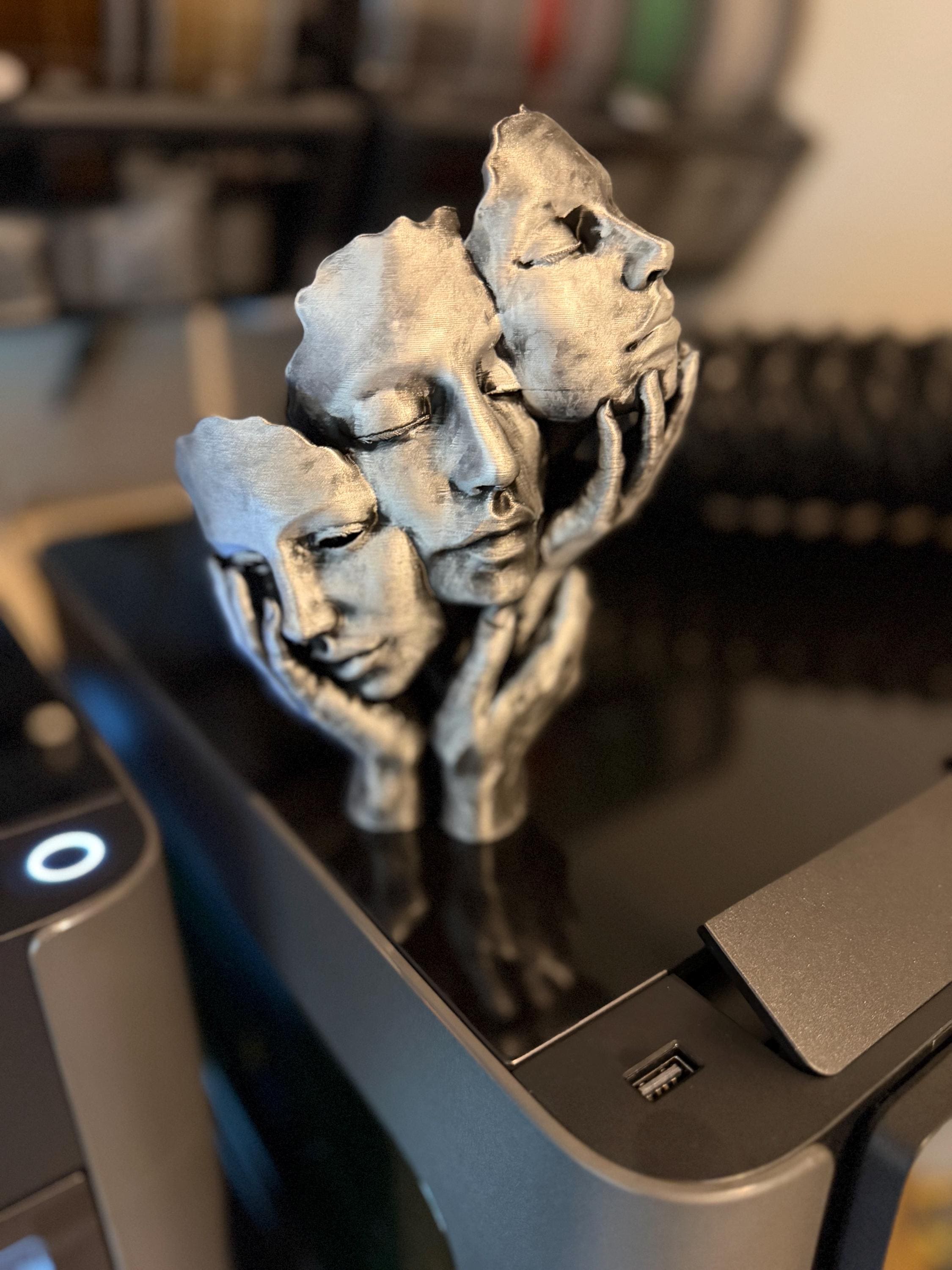 Sculpture visage abstrait – statue artistique moderne – décoration intérieure design – objet déco contemporain – idée cadeau originale