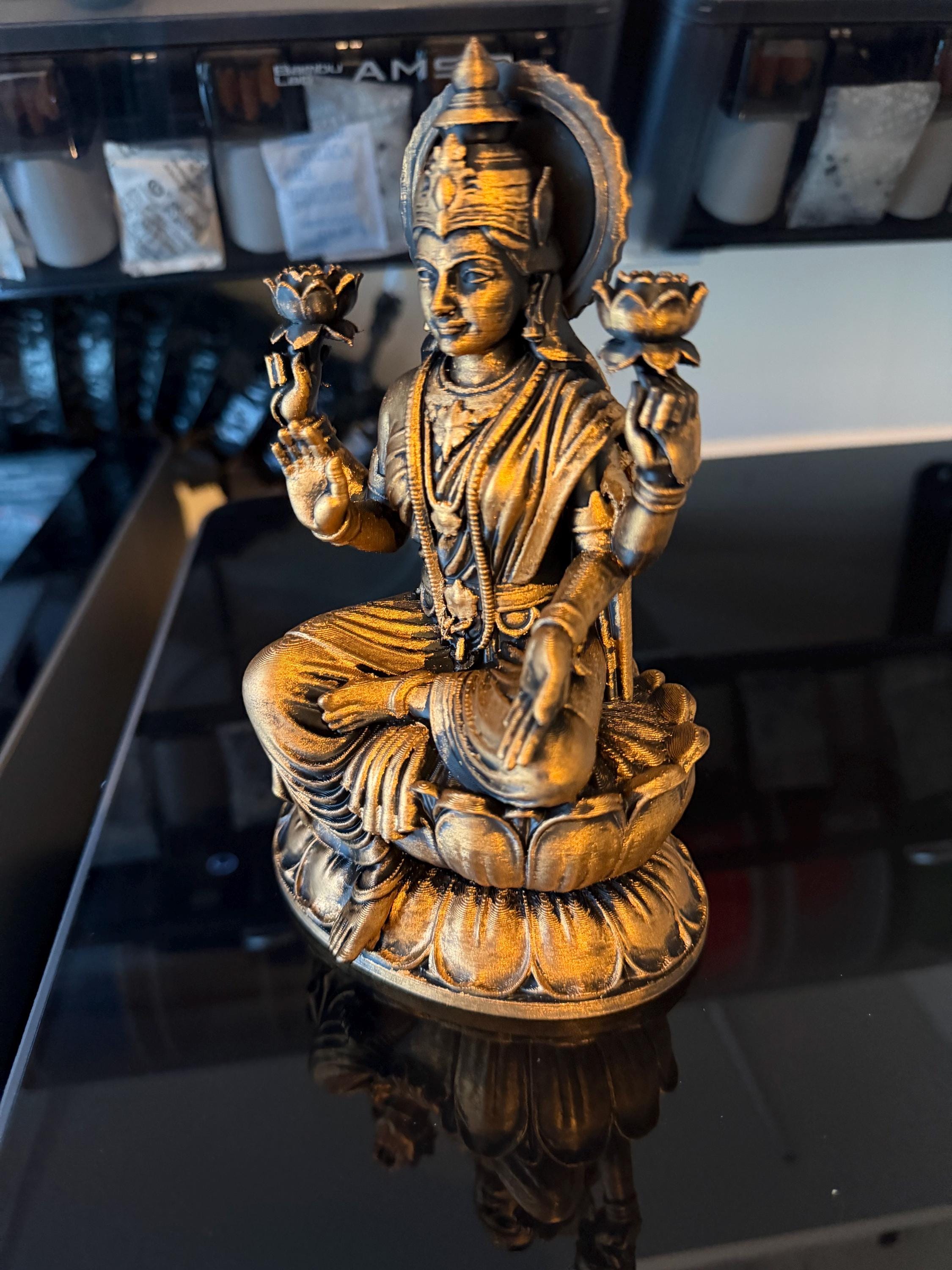 Lakshmi Statue – Hindu Goddess Decor – Spiritual Home Decor – Meditation Decor – 3D Printed Sculpture – Prosperity Gift