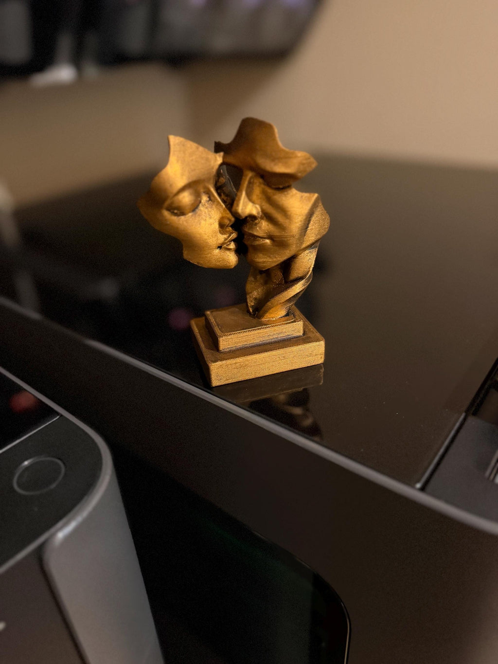 Abstract Face Sculpture – Modern Art Statue – Minimalist Home Decor – Contemporary Design – Unique Gift Idea – 3D Printed Sculpture