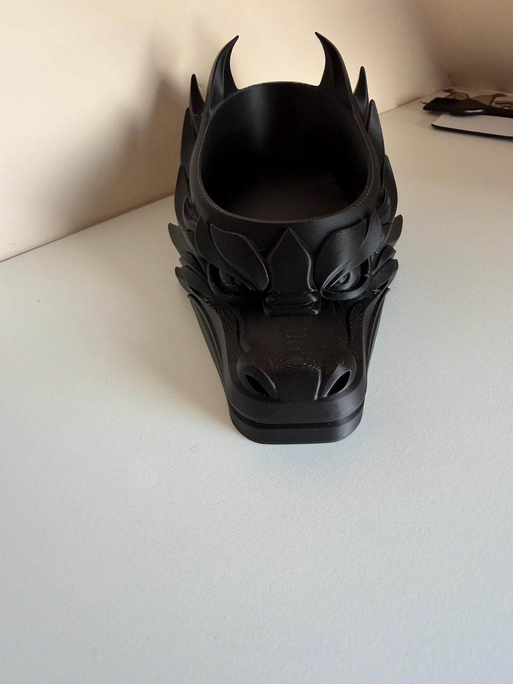 Tête de dragon vide-poche – support décoratif fantasy – organisateur bureau original – décoration geek – rangement design – idée cadeau