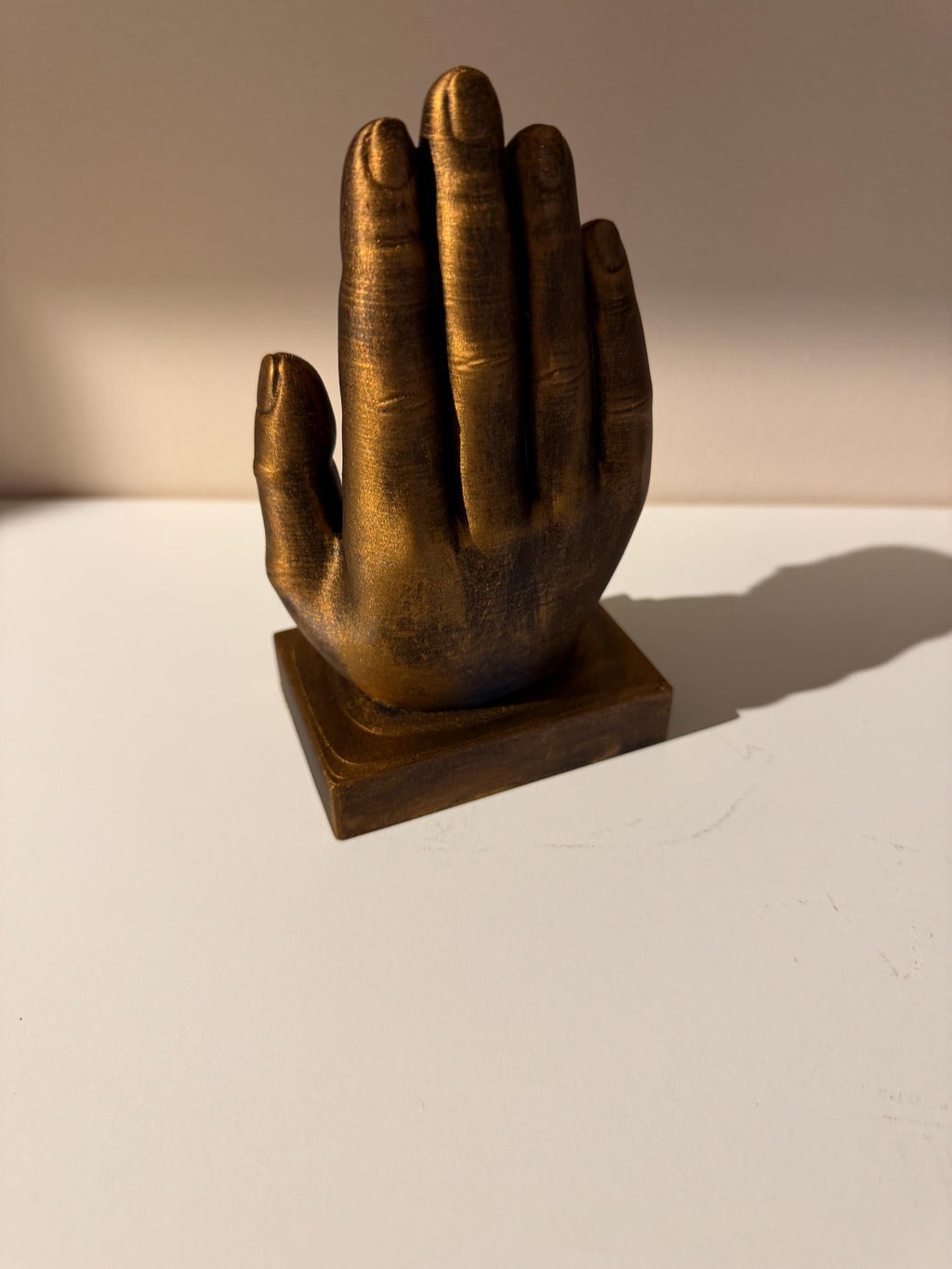 Buddha Hand Statue – Zen Spiritual Decor – Modern Meditation Sculpture – Minimalist Home Decoration – 3D Printed Buddha Art