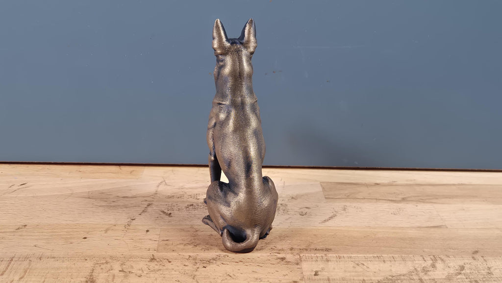 Statue Berger Malinois Bronze – Sculpture Chien Moderne en Impression 3D | Décoration Élégante & Cadeau Passion Chien