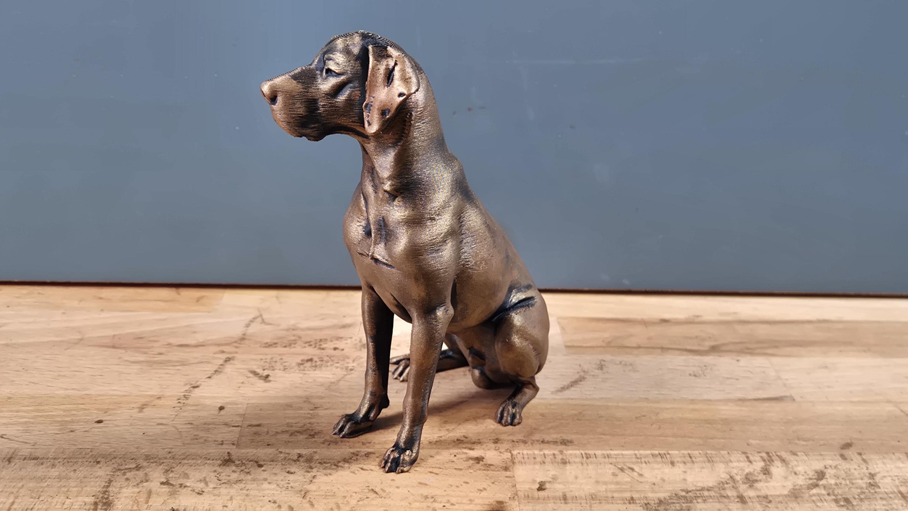 Statuette Dogue Allemand 13 cm – Sculpture Chien Imprimée en 3D – Finition Bronze Antique