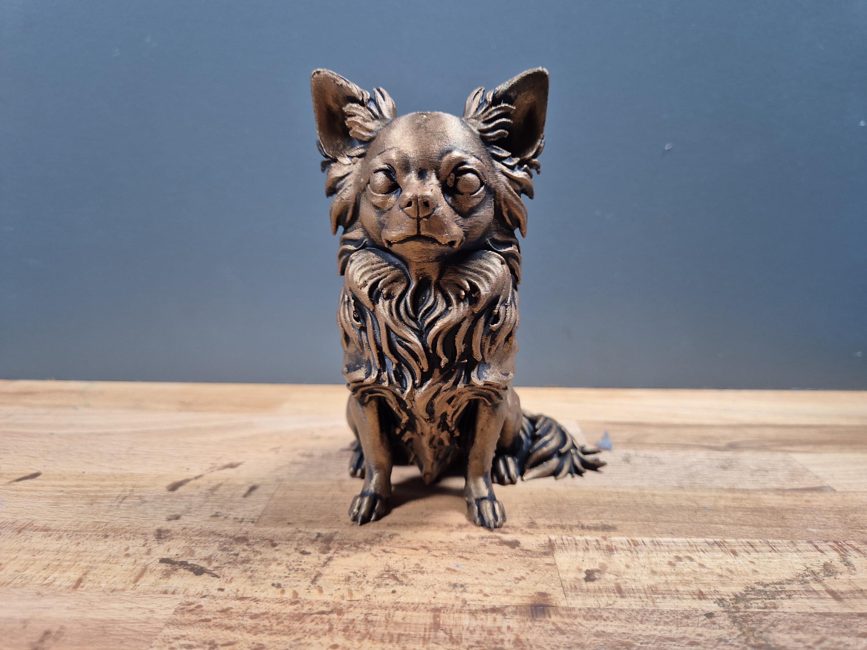 Chihuahua à Poil Long Statue Chien Personnalisée en Impression 3D, Décoration Effet Bronze, Cadeau Unique pour Amoureux des Chiens