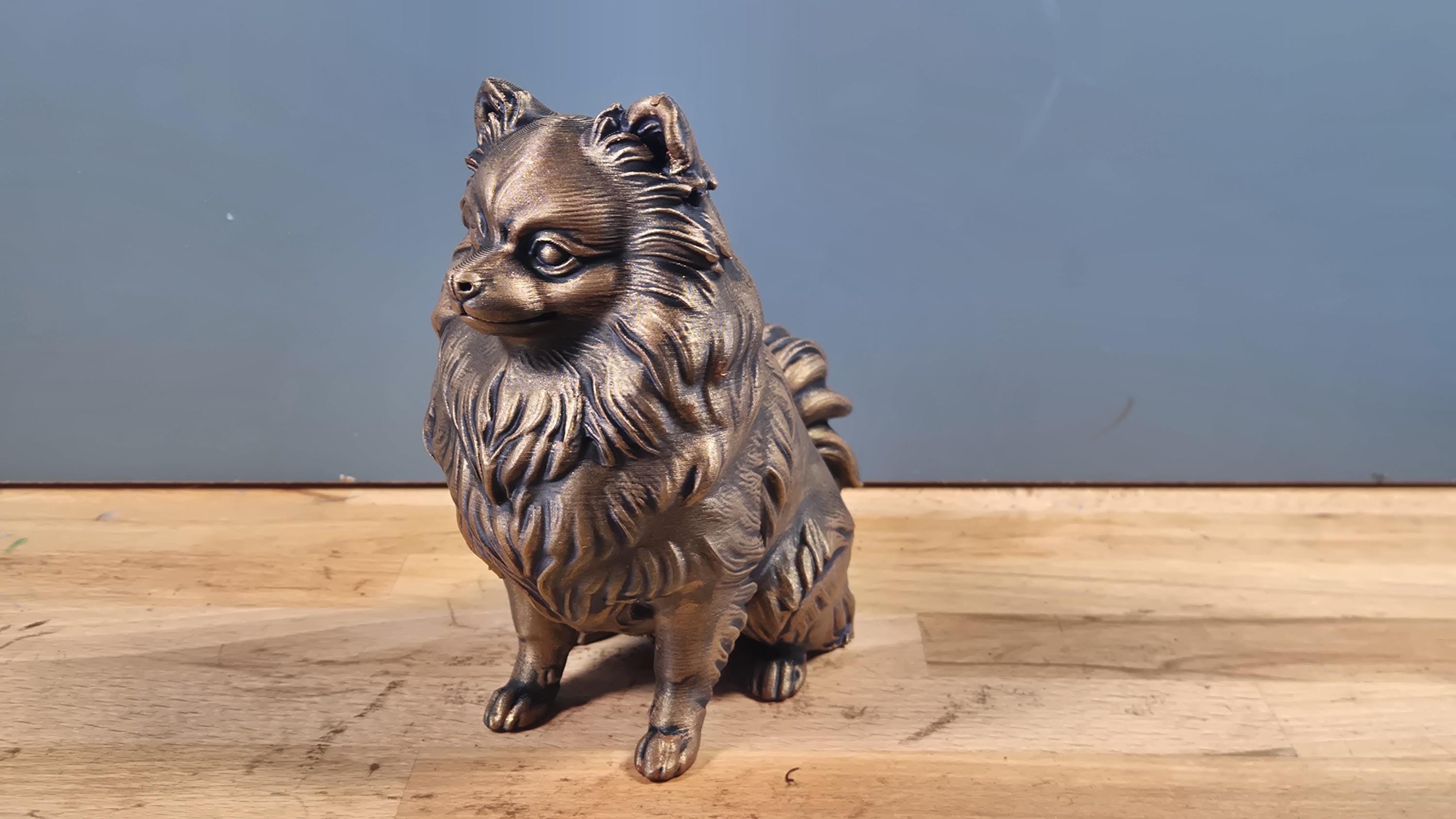 Statue Spitz nain réaliste – Chien décoratif effet bronze – Sculpture Poméranien – Déco moderne & originale