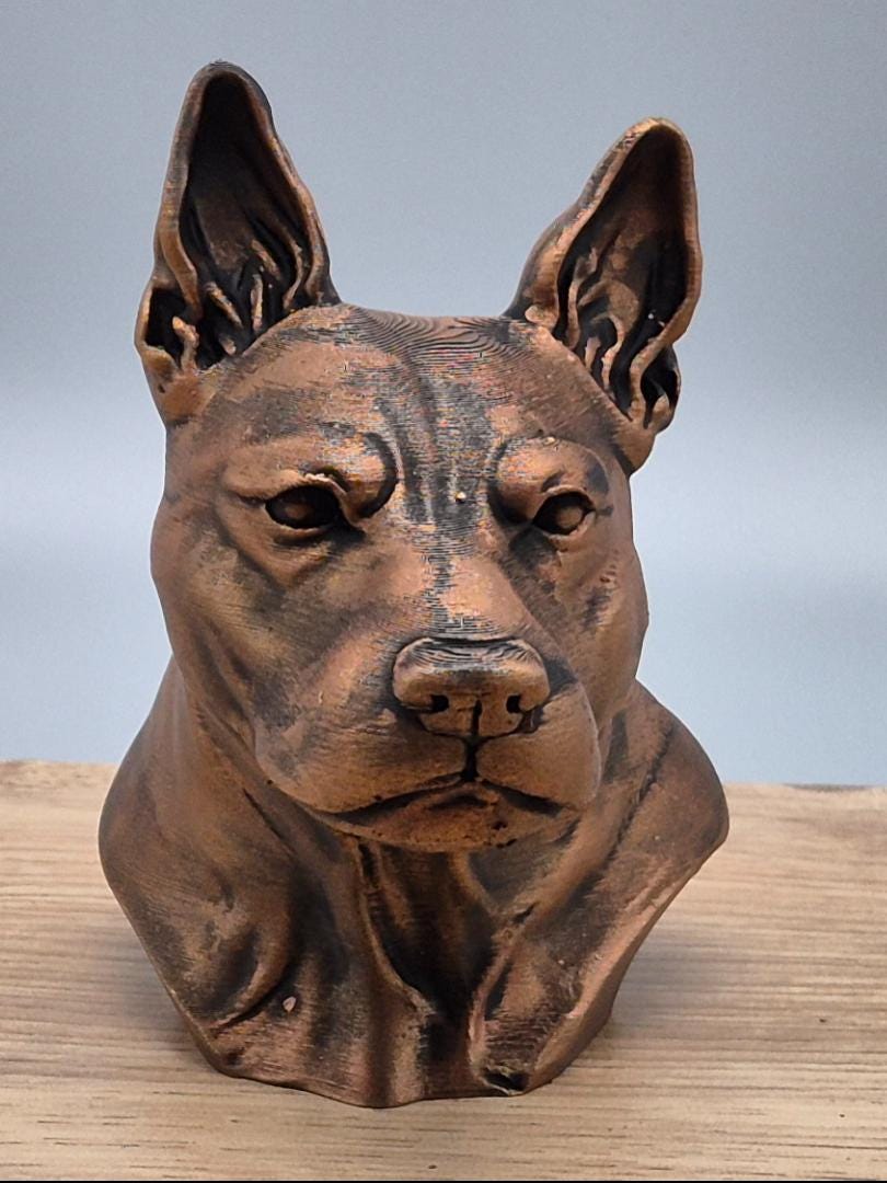 Buste chien Staffordshire Bull Terrier 3D – effet bronze vieilli – décoration chien – idée cadeau – fait main