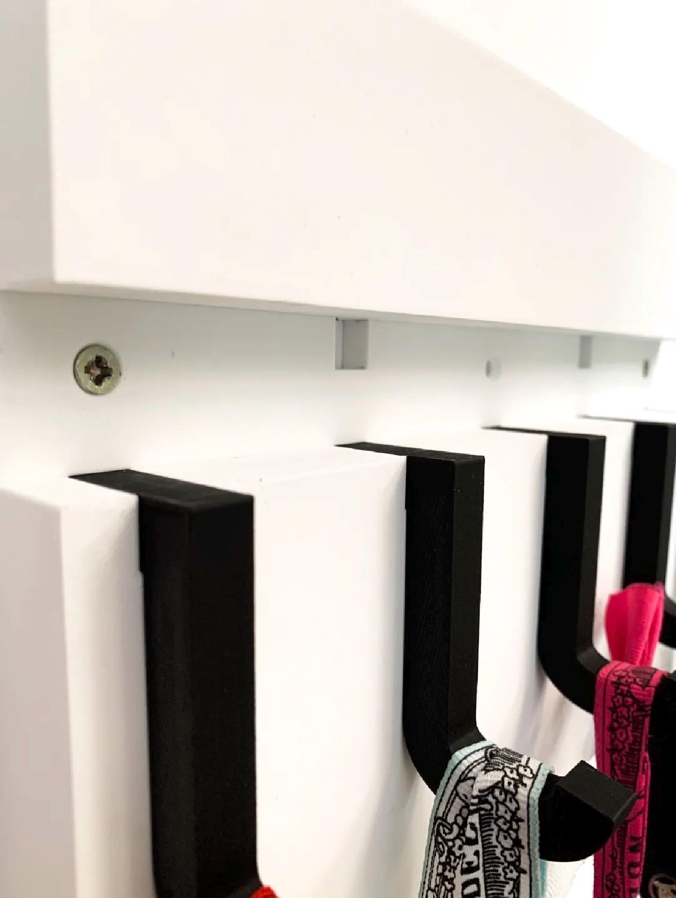 Porte-Clés Mural avec Étagère – Support Clés Design Moderne – Rangement Entrée – Décoration Maison – Idée Cadeau Utile