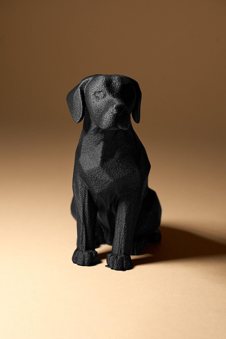 Statue Chien Moderne Noir – Sculpture Labrador Minimaliste – Décoration Design Imprimée en 3D