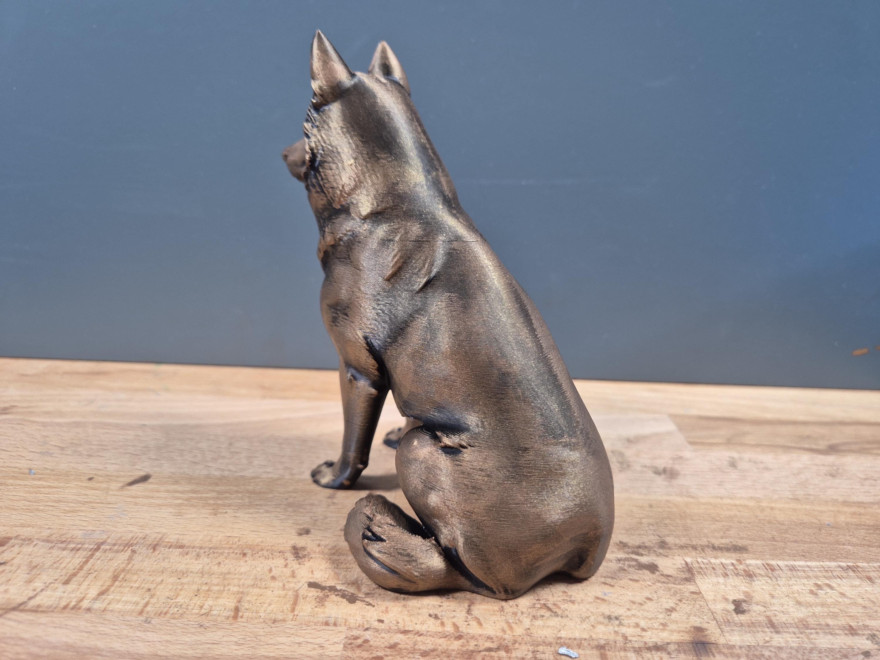 Statue Husky Sibérien en impression 3D – Chien décoratif effet bronze – Cadeau pour amoureux des Huskies