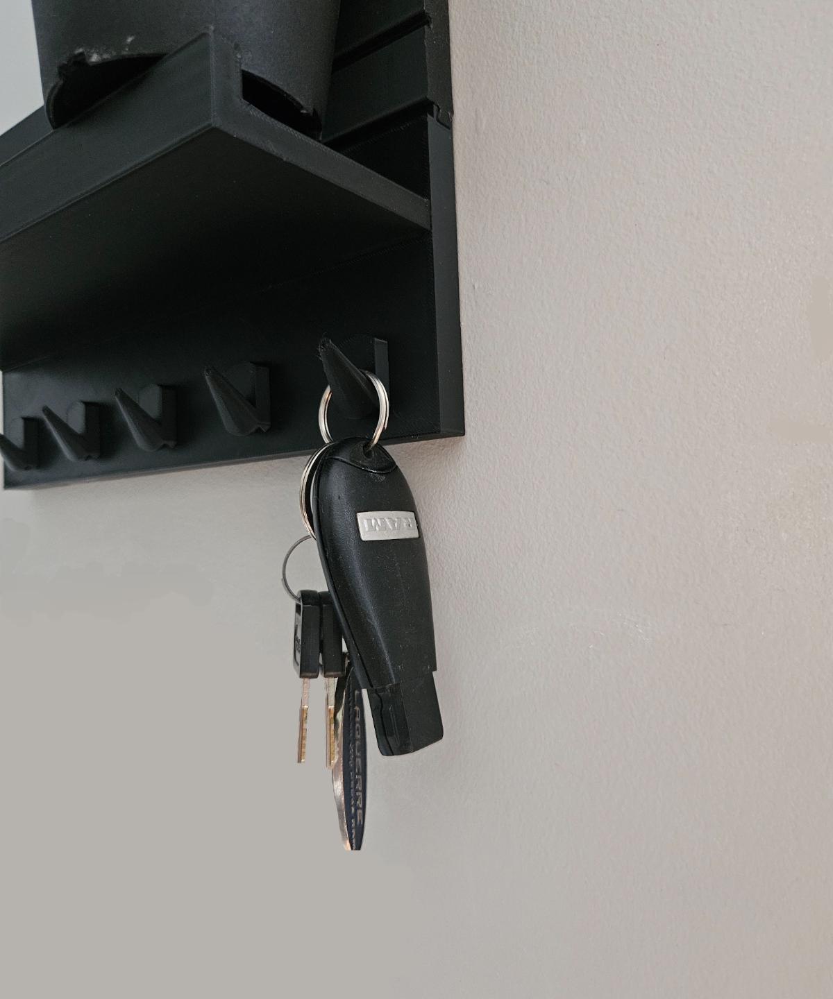 Porte-Clés Mural Minimaliste avec Étagère – Organisateur d’Entrée Imprimé en 3D | Support Clés & Décoration Moderne