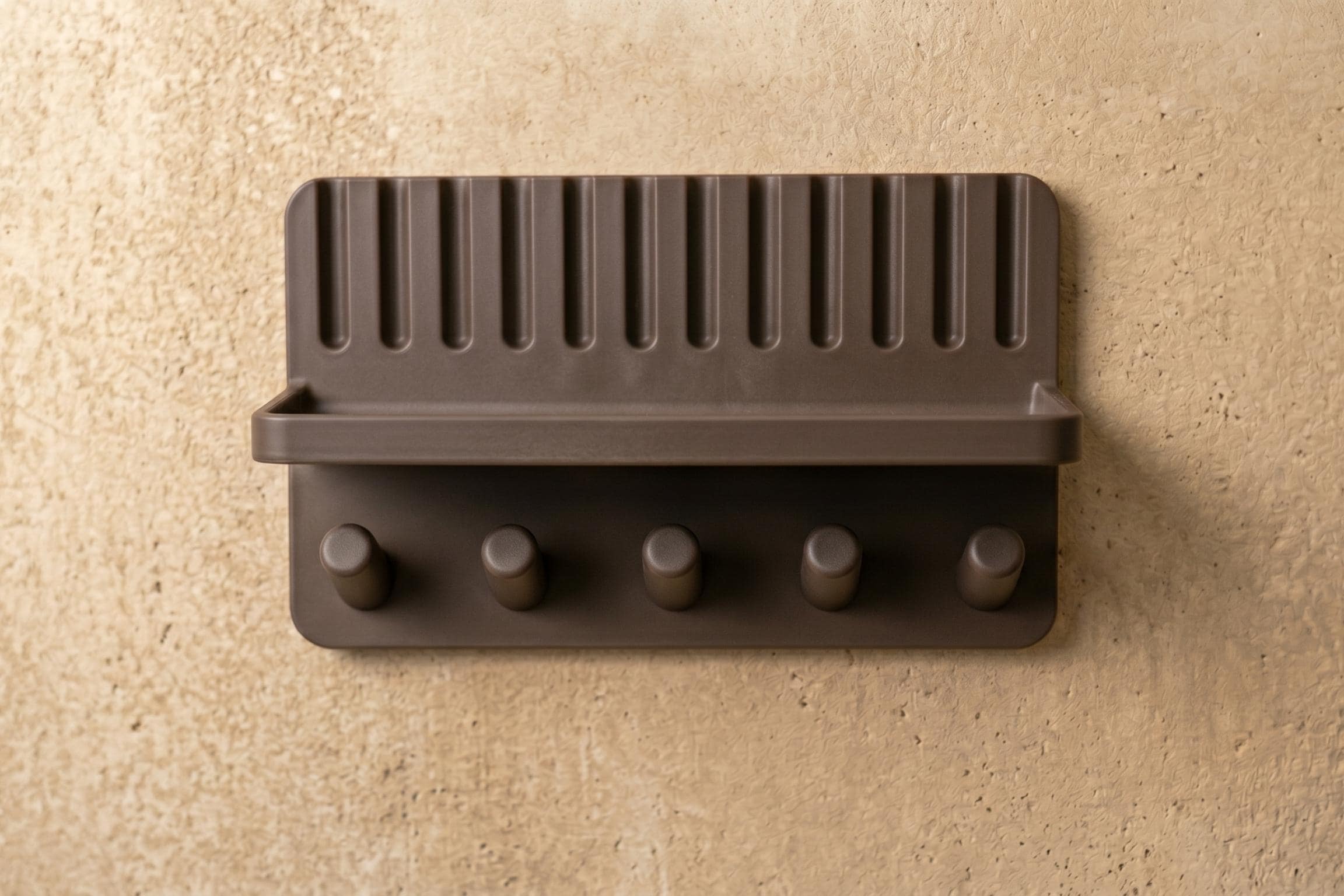Porte-Clés Mural Moderne avec Étagère – Support pour Clés, Lunettes et Accessoires – Décoration Minimaliste