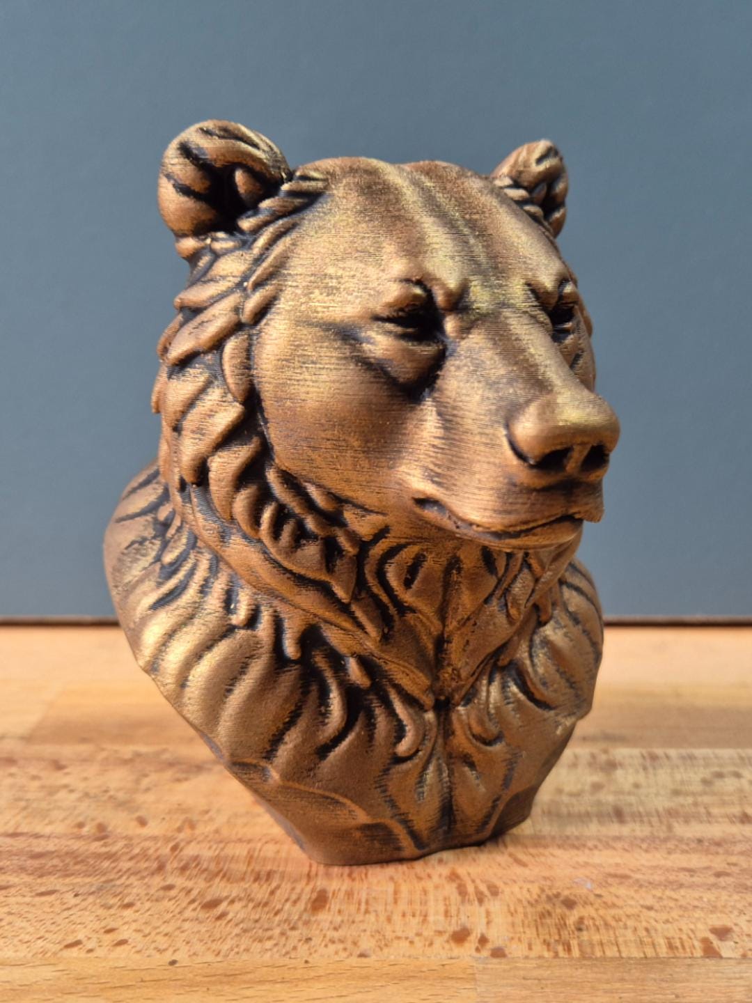 Tête d’Ours Décorative – Sculpture Animale Rustique | Statue Ours Imprimée en 3D | Décoration Chalet et Nature