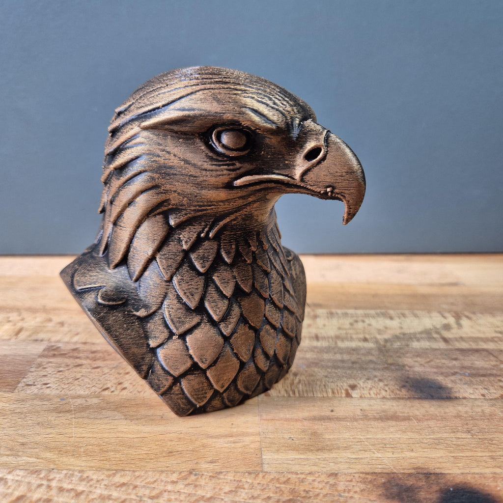 Buste Aigle Royal – Statue Oiseau Majestueux – Sculpture Bronze Style Vintage Imprimée en 3D