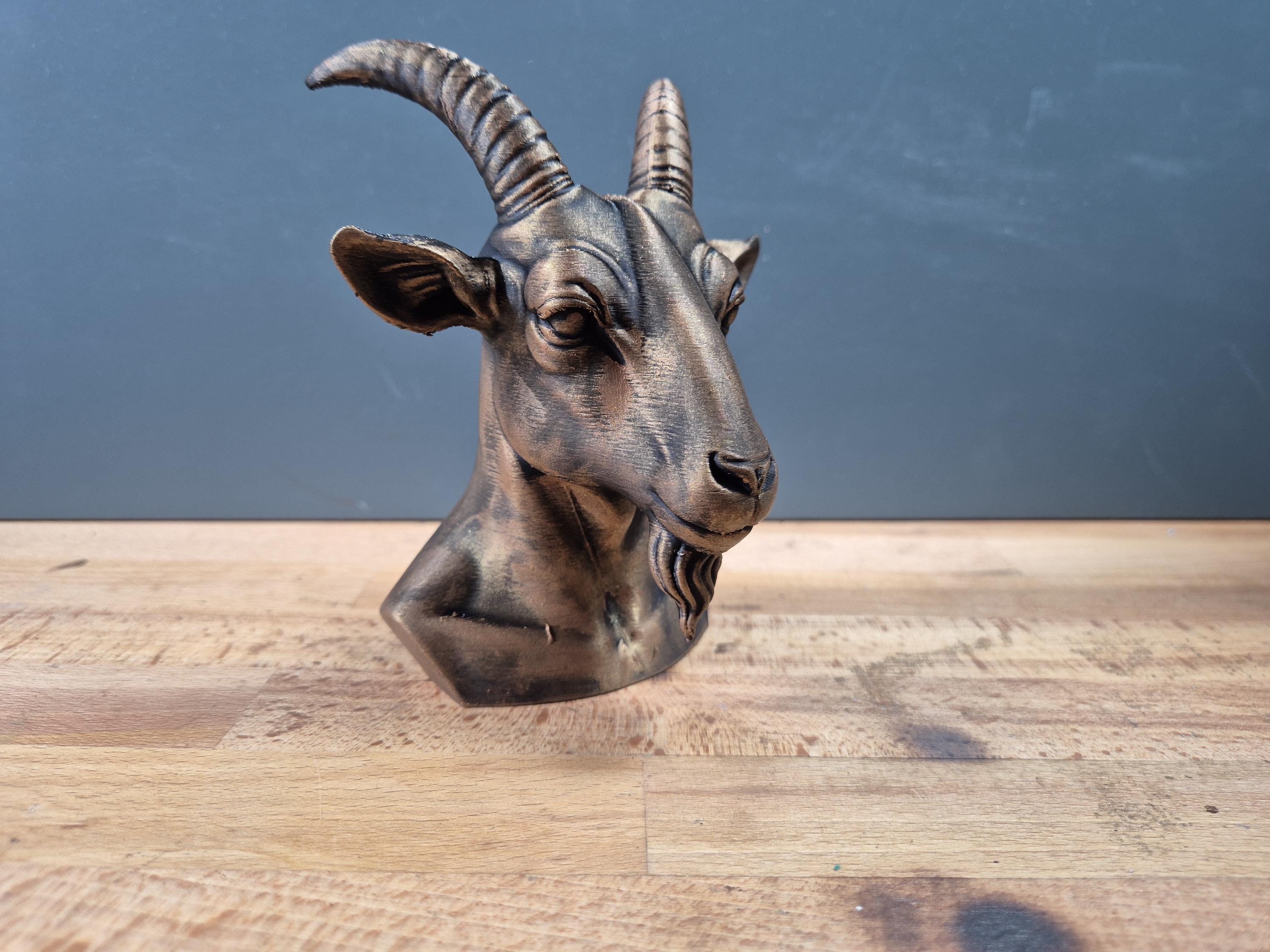 Buste de Chèvre Décoratif | Statue Animalière Rustique | Sculpture Effet Bronze | Décoration Maison Imprimée en 3D