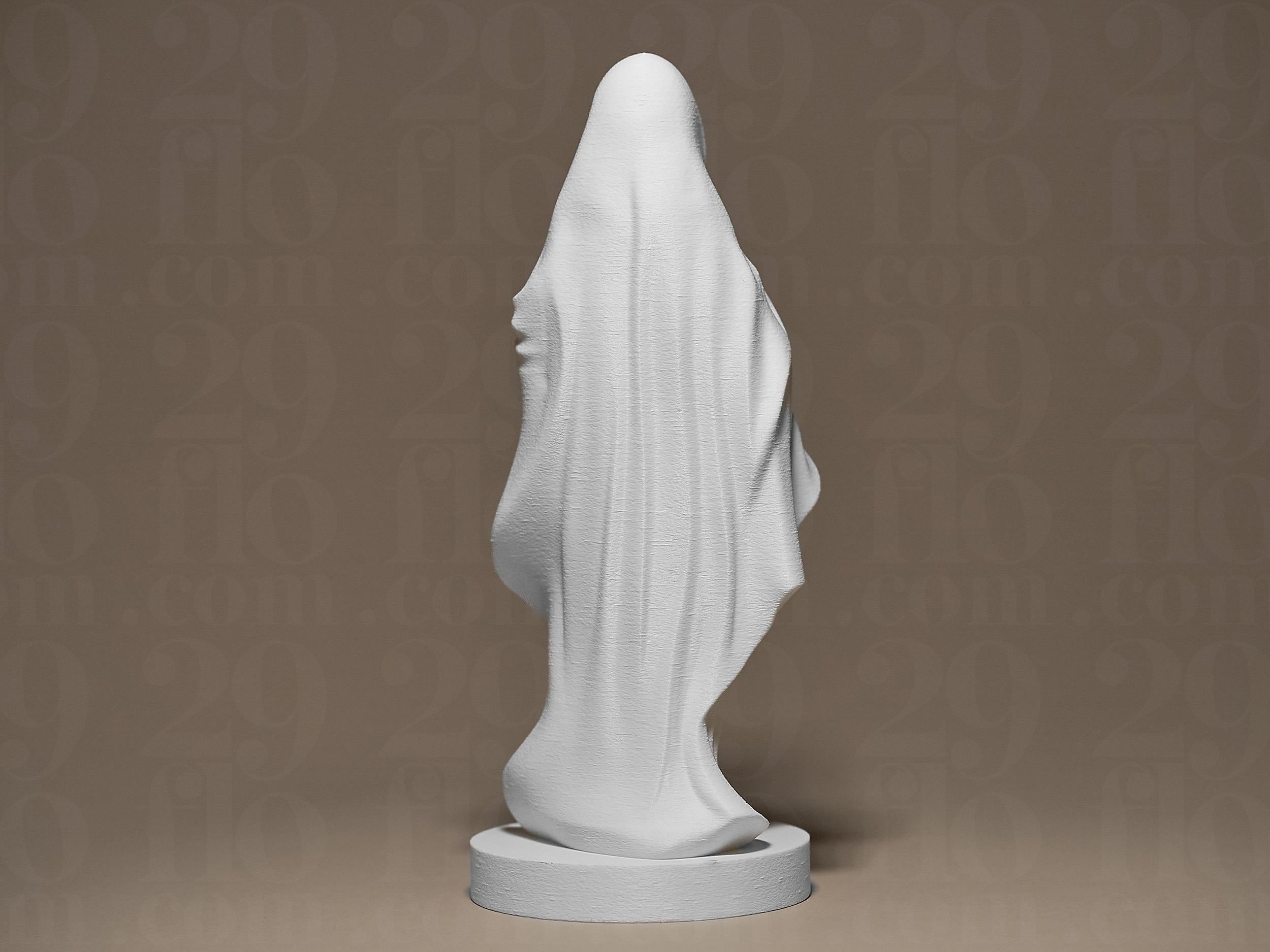 Statue Vierge Marie en Prière – Sculpture Religieuse Imprimée en 3D – Décoration Spirituelle Catholique